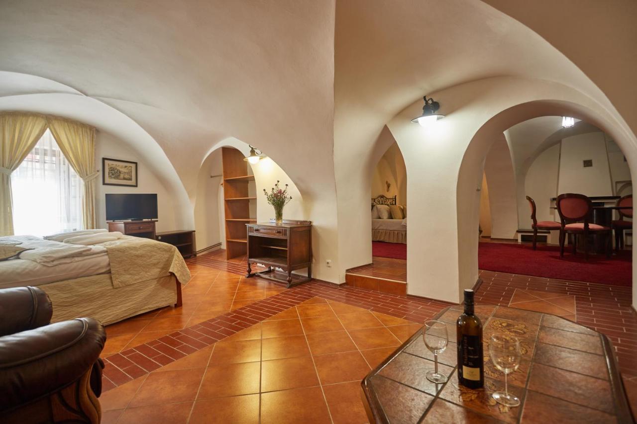 Vivaldi Apartments ميكولوف المظهر الخارجي الصورة